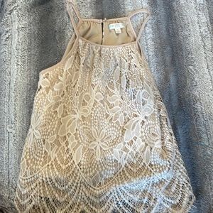 Lace detail tank. Tan color. Size small. Excellent condition.